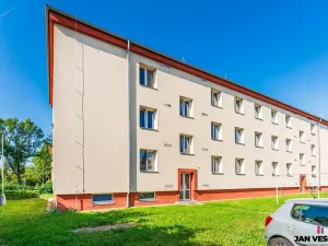 Pronájem bytu 2+kk, Praha - Kbely, Luštěnická, 49 m2