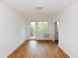 Pronájem bytu 3+1, Praha - Střížkov, Jablonecká, 68 m2