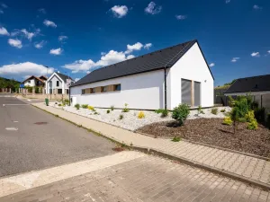 Prodej rodinného domu, Králův Dvůr, U Černého vršku, 114 m2