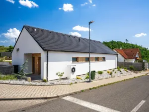 Prodej rodinného domu, Králův Dvůr, U Černého vršku, 114 m2