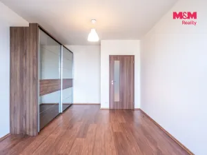 Pronájem bytu 2+kk, Praha - Letňany, Hlučkova, 60 m2