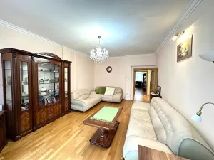 Prodej bytu 3+1, Karlovy Vary, Sadová, 112 m2