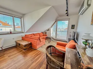Prodej bytu 2+kk, Praha - Vršovice, Jerevanská, 77 m2