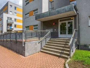 Prodej bytu 2+kk, Praha - Malešice, Ungarova, 59 m2