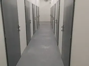 Pronájem skladu, Praha - Řepy, Skuteckého, 7 m2