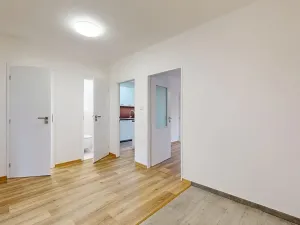 Pronájem bytu 3+1, Týnec nad Sázavou, Jílovská, 80 m2