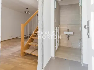 Pronájem bytu 2+kk, Praha - Nové Město, Na Poříčí, 69 m2