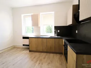 Prodej bytu 2+kk, Děčín - Děčín VI-Letná, Novoměstská, 41 m2