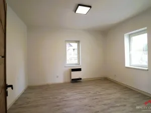 Prodej bytu 2+kk, Děčín - Děčín VI-Letná, Novoměstská, 41 m2