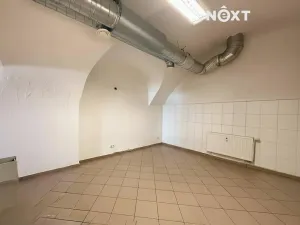 Pronájem obchodního prostoru, Prostějov, Pernštýnské nám., 62 m2