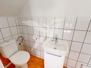 Pronájem bytu 1+kk, Šťáhlavy, U pekárny, 17 m2