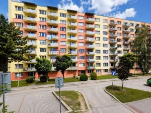 Pronájem bytu 2+1, Jindřichův Hradec - Jindřichův Hradec II, sídliště U Nádraží, 63 m2