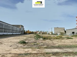 Pronájem komerčního pozemku, Hradec Králové - Kukleny, Pražská třída, 4000 m2