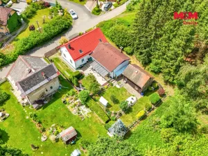 Prodej rodinného domu, Valy, Na Stráni, 238 m2