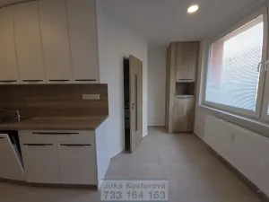 Pronájem bytu 2+1, Bruntál, Horní, 60 m2