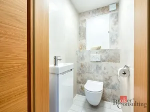 Pronájem bytu 2+kk, Praha - Holešovice, Na Maninách, 60 m2