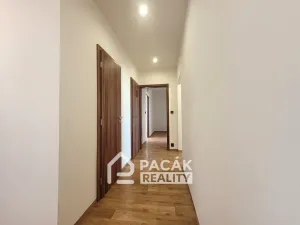 Pronájem bytu 3+1, Olomouc - Neředín, Stiborova, 74 m2