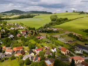 Prodej rodinného domu, Lešná, 190 m2