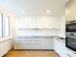 Pronájem bytu 3+kk, Praha - Vršovice, Baškirská, 85 m2