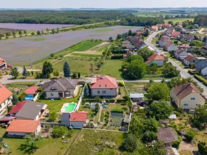 Prodej vícegeneračního domu, Veltruby, Nová, 340 m2
