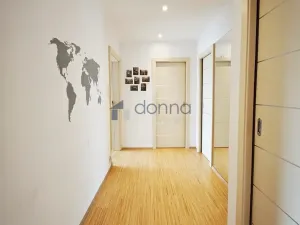 Pronájem bytu 3+kk, Praha, Nad Smetankou, 86 m2