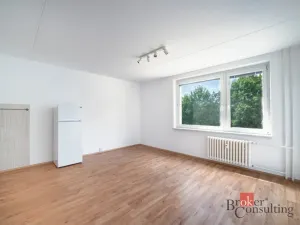 Pronájem bytu 1+kk, Brno - Židenice, Blatnická, 32 m2