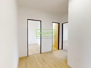Prodej bytu 3+1, Úštěk, Sídliště pionýrů, 75 m2