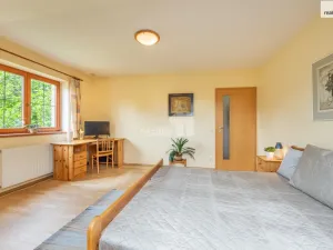 Prodej rodinného domu, Kamenice - Struhařov, Slunečná, 200 m2