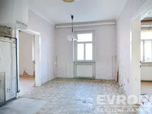 Prodej rodinného domu, Břeclav - Poštorná, Celnice-středisko služeb, 120 m2