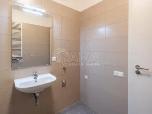 Prodej bytu 3+kk, Praha - Žižkov, Olgy Havlové, 71 m2