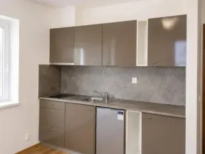 Pronájem bytu 2+kk, Praha - Hloubětín, 39 m2