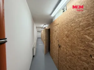 Prodej obchodního prostoru, Jablonec nad Nisou, Anenské náměstí, 81 m2