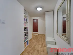 Prodej komerční nemovitosti, Chrášťany, Plzeňská, 207 m2
