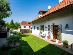 Prodej rodinného domu, Pnětluky - Konětopy, 248 m2