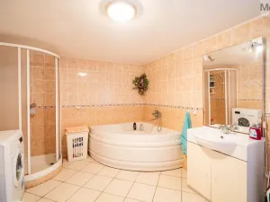 Prodej rodinného domu, Pnětluky - Konětopy, 248 m2