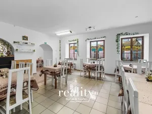 Pronájem obchodního prostoru, Znojmo, Horní náměstí, 115 m2