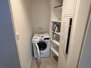 Pronájem bytu 2+kk, Praha - Libeň, Zenklova, 53 m2