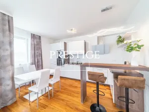 Pronájem bytu 2+kk, Praha - Karlín, Nekvasilova, 62 m2