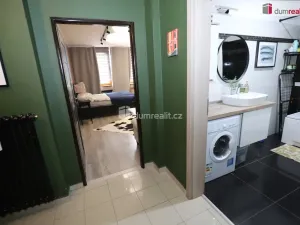 Prodej bytu 2+1, Karlovy Vary, Vítězná, 110 m2
