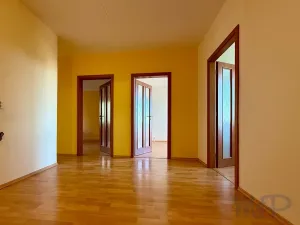 Prodej bytu 4+1, Třebíč, Mládežnická, 94 m2