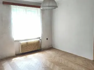 Prodej bytu 3+1, Karlovy Vary, 1. máje, 75 m2