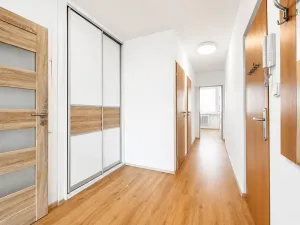 Prodej bytu 3+1, Praha - Bohnice, Vratislavská, 72 m2