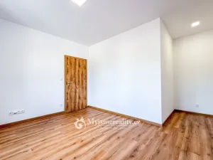 Pronájem bytu 3+kk, Znojmo, Větrná, 75 m2