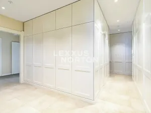 Prodej bytu 4+kk, Praha - Staré Město, Valentinská, 157 m2