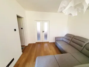 Pronájem bytu 2+1, Ústí nad Labem - Ústí nad Labem-centrum, Hornická, 53 m2