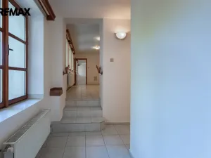 Prodej rodinného domu, Čečelice, Dlážděná, 450 m2
