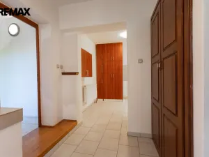 Prodej rodinného domu, Čečelice, Dlážděná, 450 m2