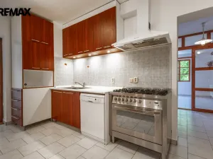 Prodej rodinného domu, Čečelice, Dlážděná, 450 m2
