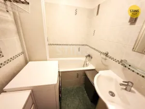 Prodej bytu 3+1, Přerov, Budovatelů, 64 m2