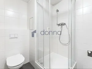 Pronájem bytu 1+kk, Praha, U Hostavického potoka, 32 m2